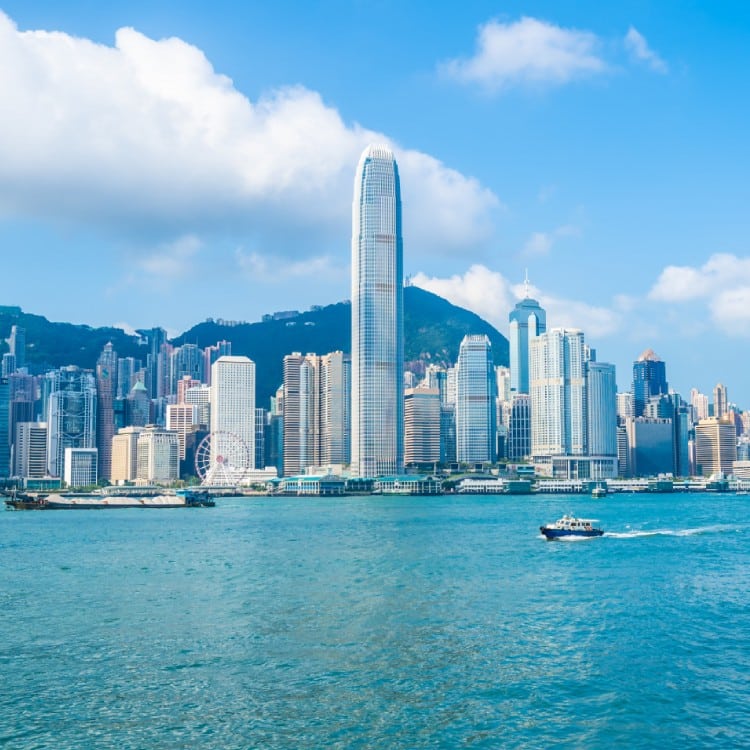 מתכננים לטוס להונג קונג? חבילת eSIM כבר רכשתם?